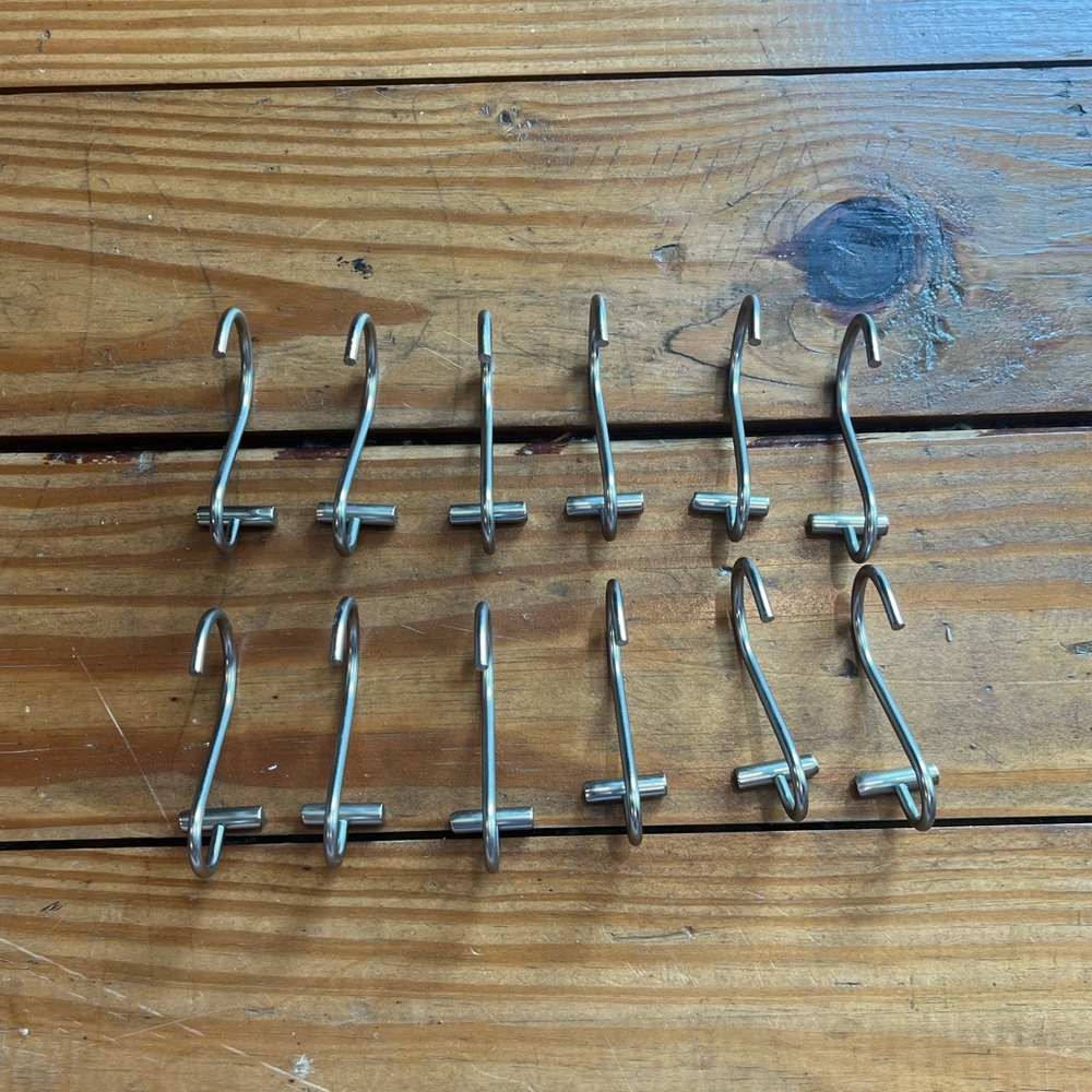 (588) *x12 SHOWER CURTAIN HOOKS*